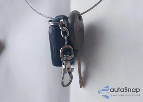 2004 Jeep Grand Cherokee Laredo from USA, damaged, VIN 1J4GW48S94C334648